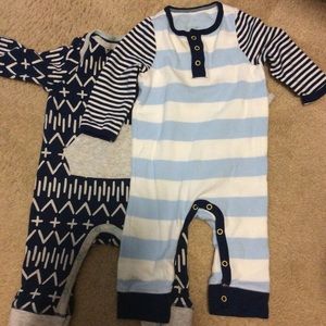 2 pack onesies